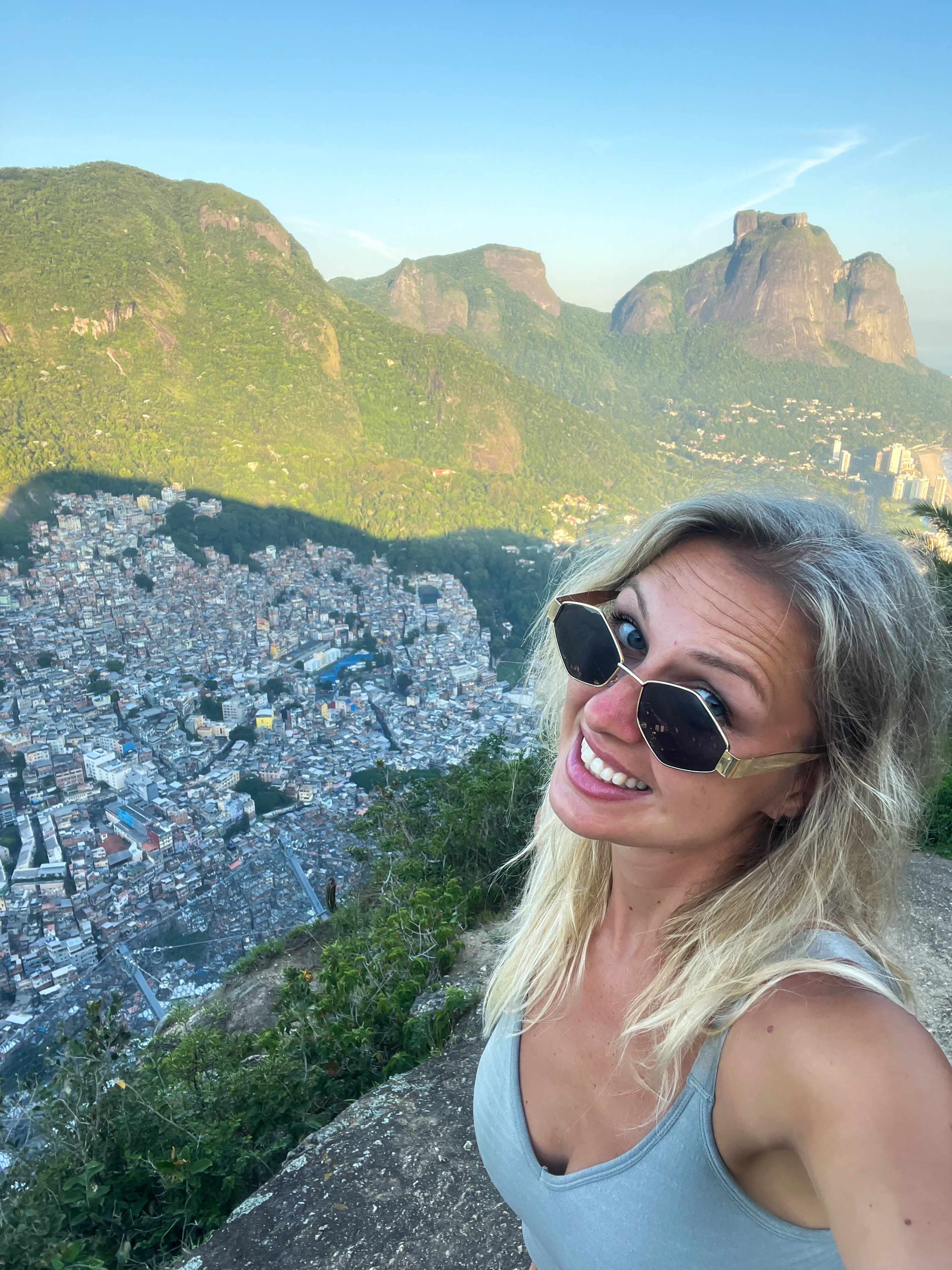 Widok na favelę Rocinha z punktu widokowego